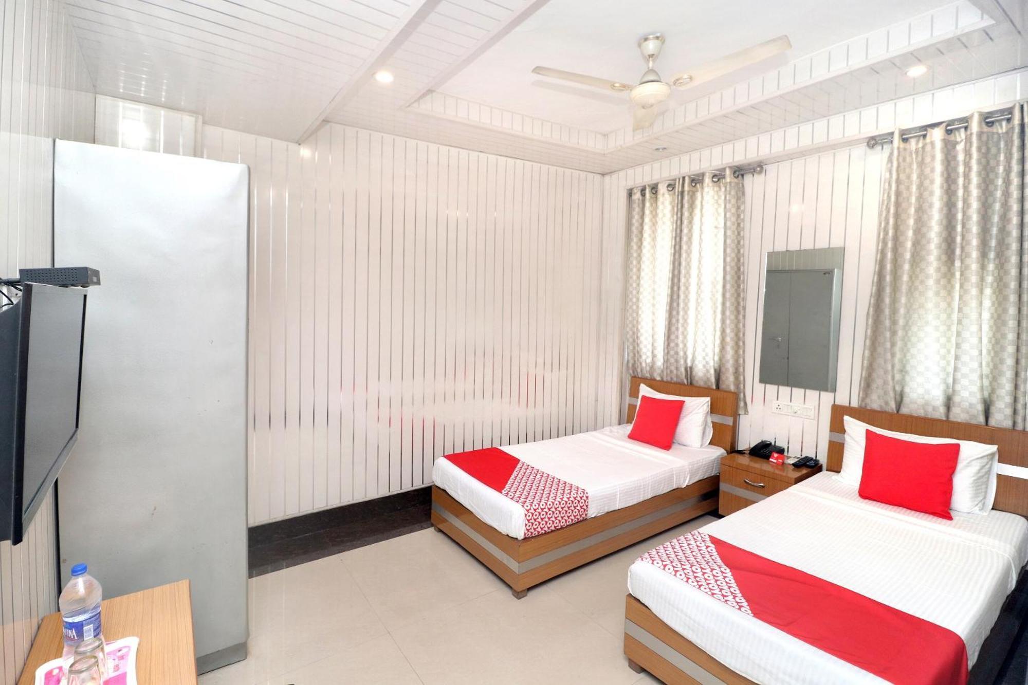 Hotel O Le Bon Ton Ludhiana Luaran gambar